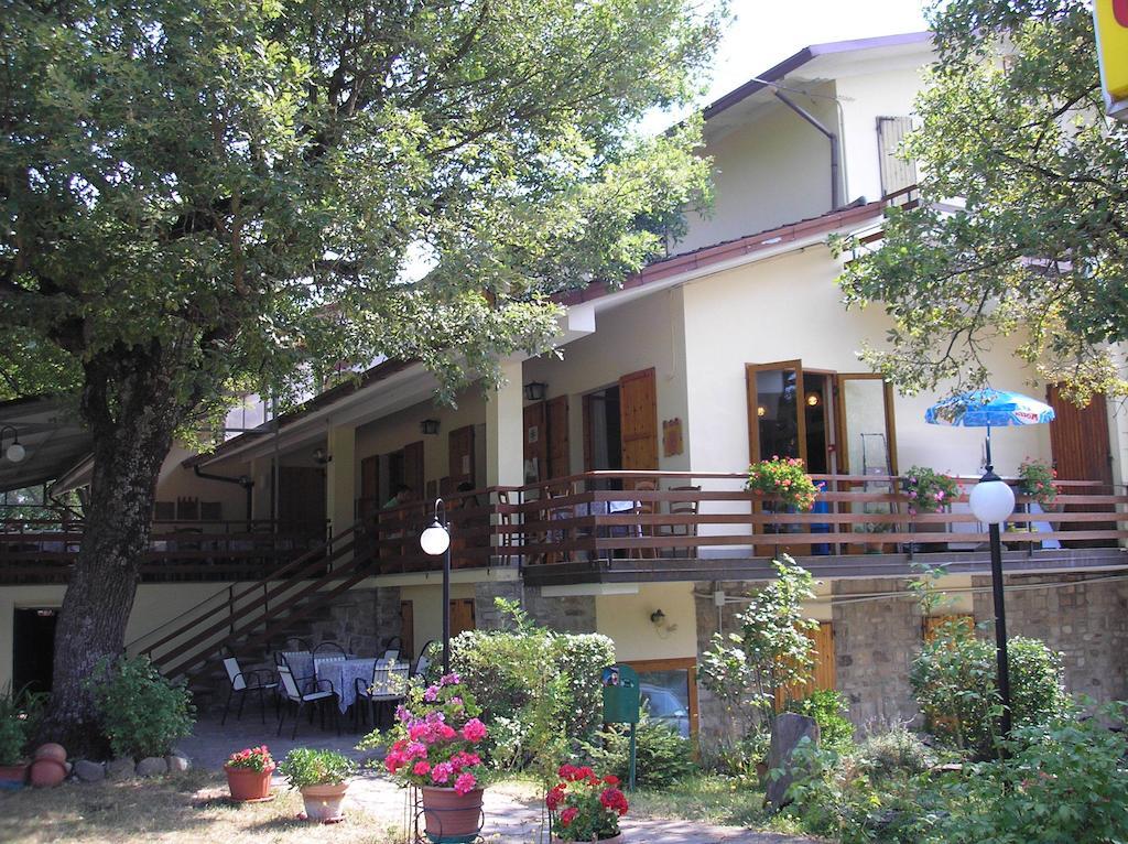 Albergo Lago Verde Pennabilli Buitenkant foto